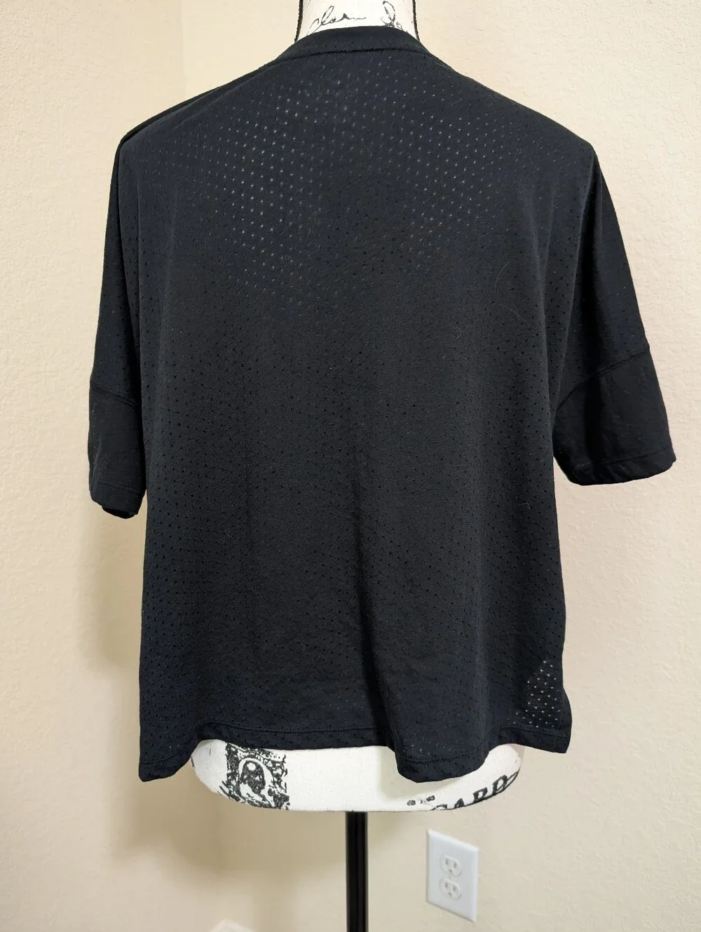 Nike Tailwind Breathe Dri-FIT Mesh Running Tee Boxy Crop BLK Reflective Slits•L